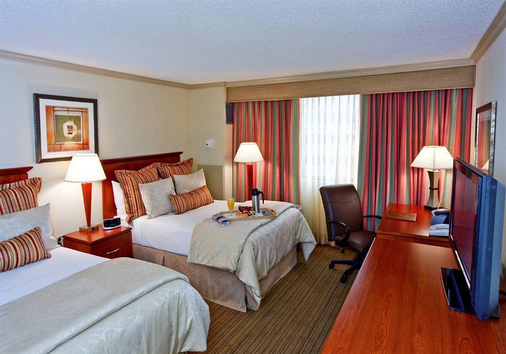 Holiday Inn Tampa Westshore - Airport Area By Ihg Habitación foto